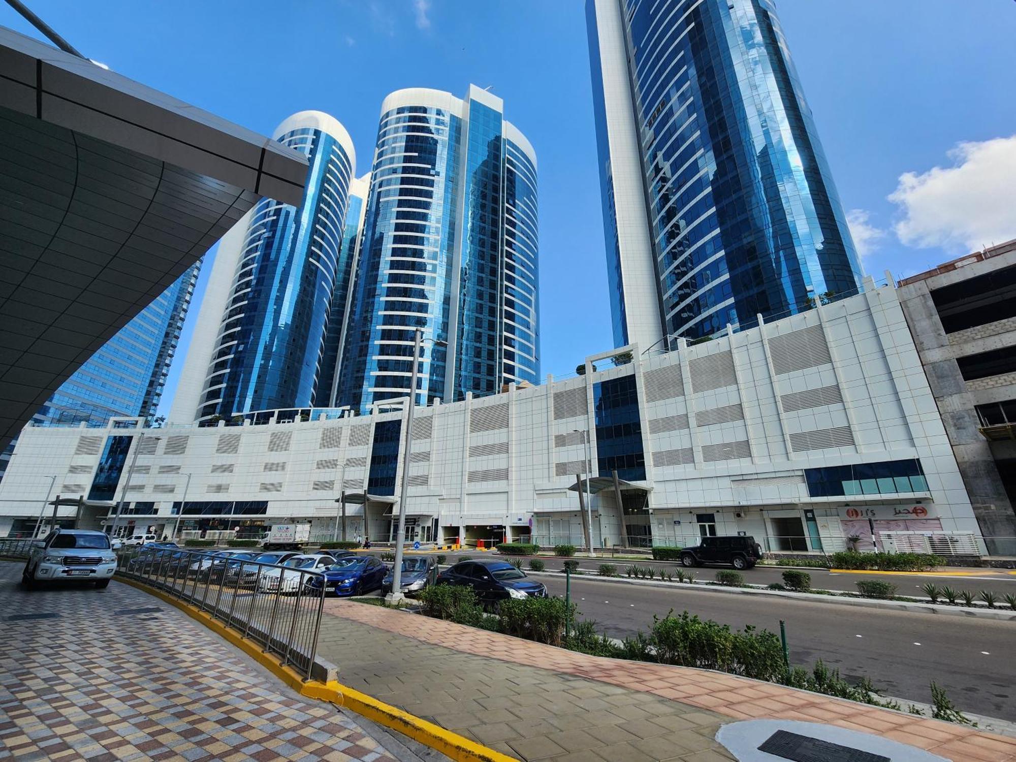 Harf1806 Large 1br - Reem Ad Apartment