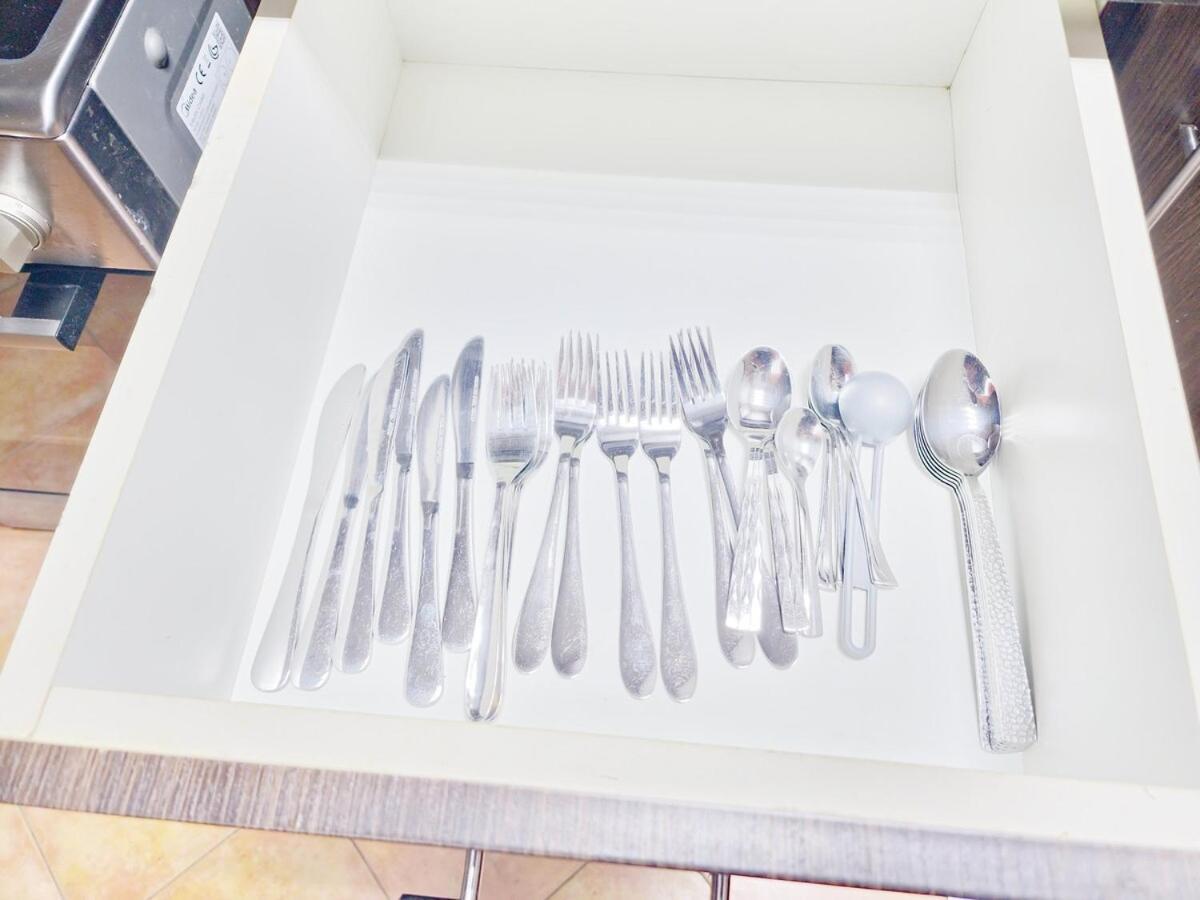 Harf1806 Large 1br - Reem Ad *